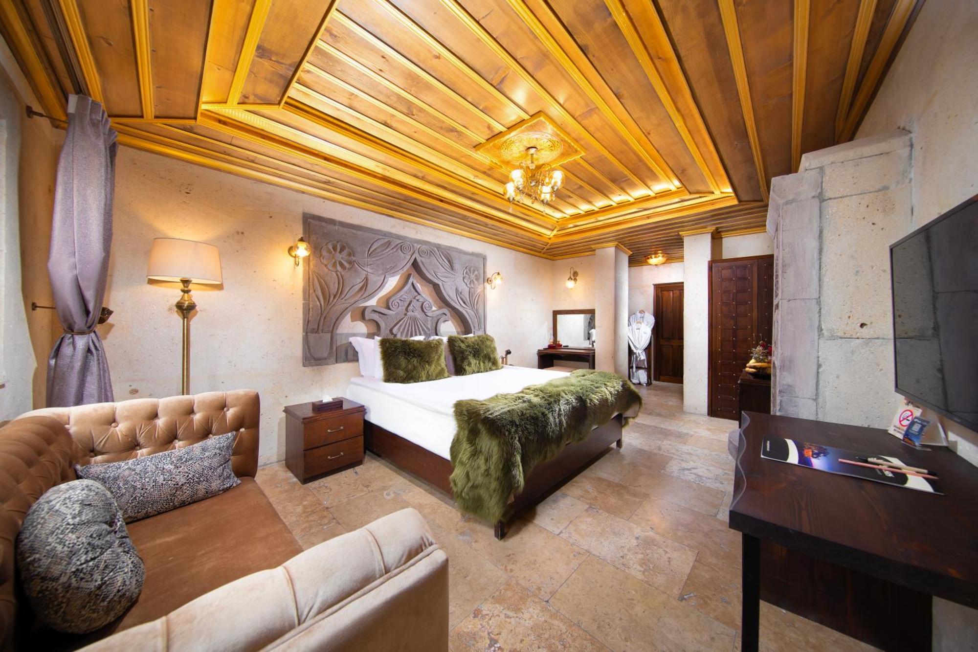 Cappadocia Pegasos Cave Suite Hotel Uchisar Exterior photo