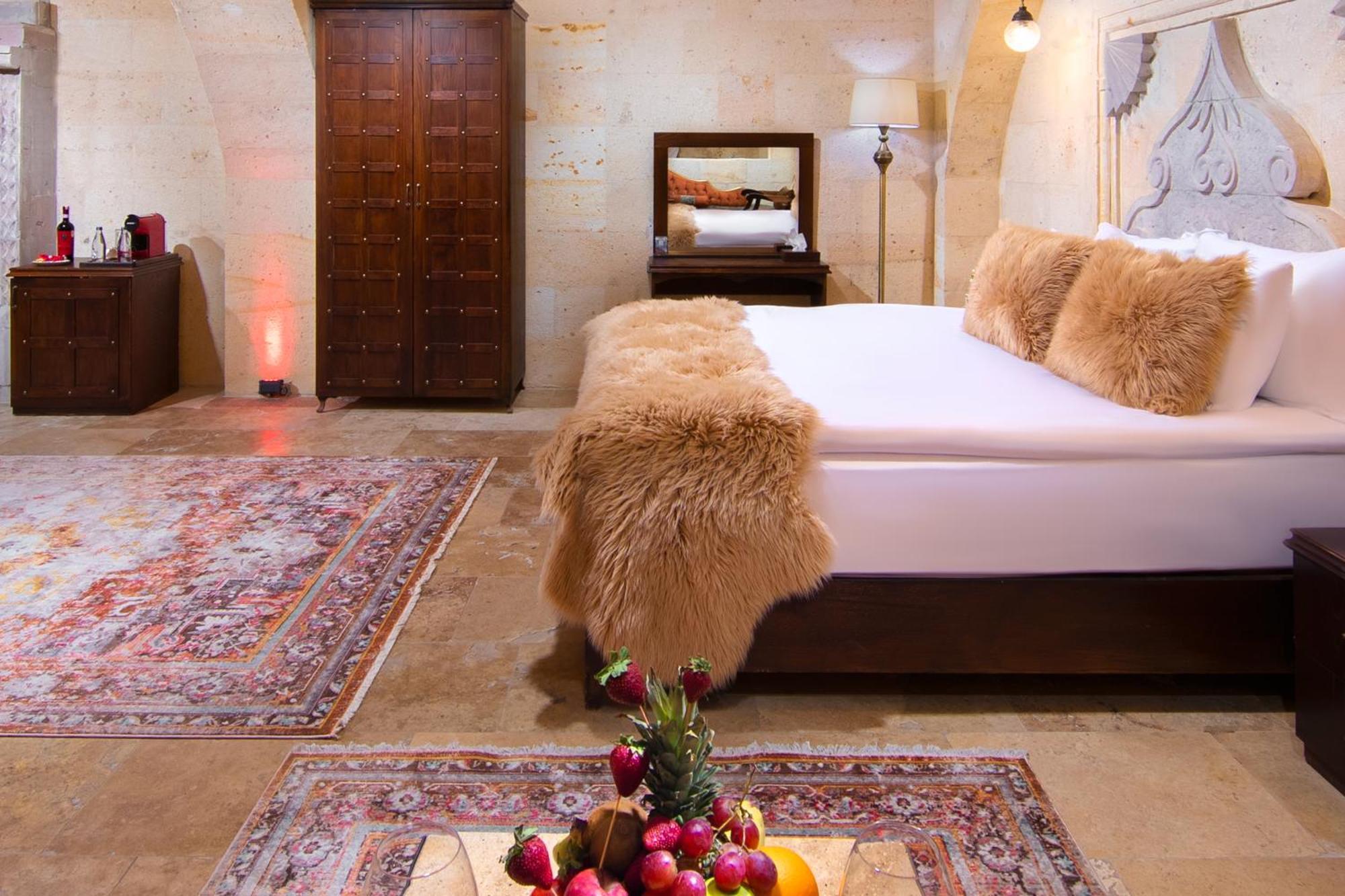 Cappadocia Pegasos Cave Suite Hotel Uchisar Exterior photo