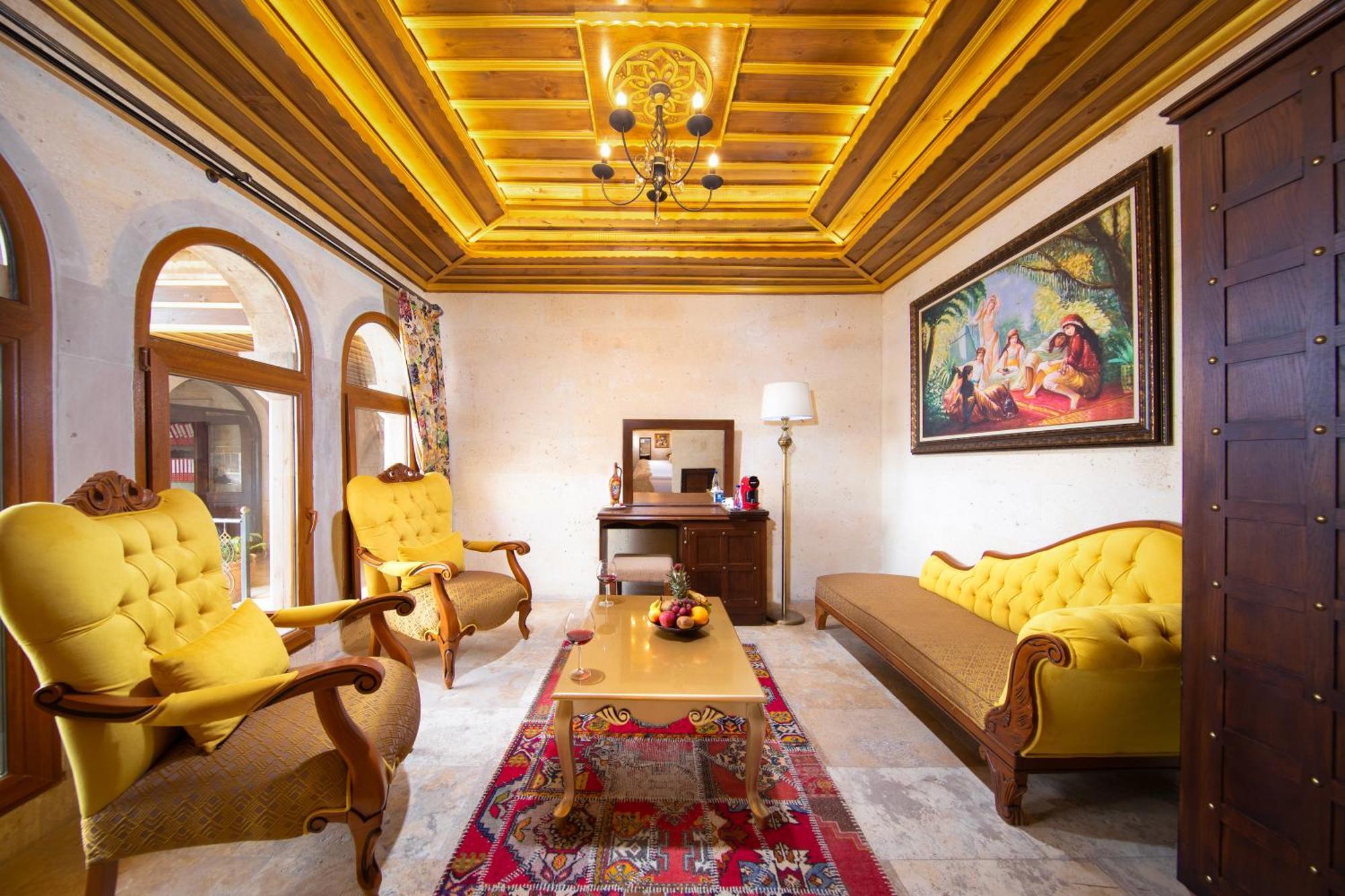Cappadocia Pegasos Cave Suite Hotel Uchisar Exterior photo