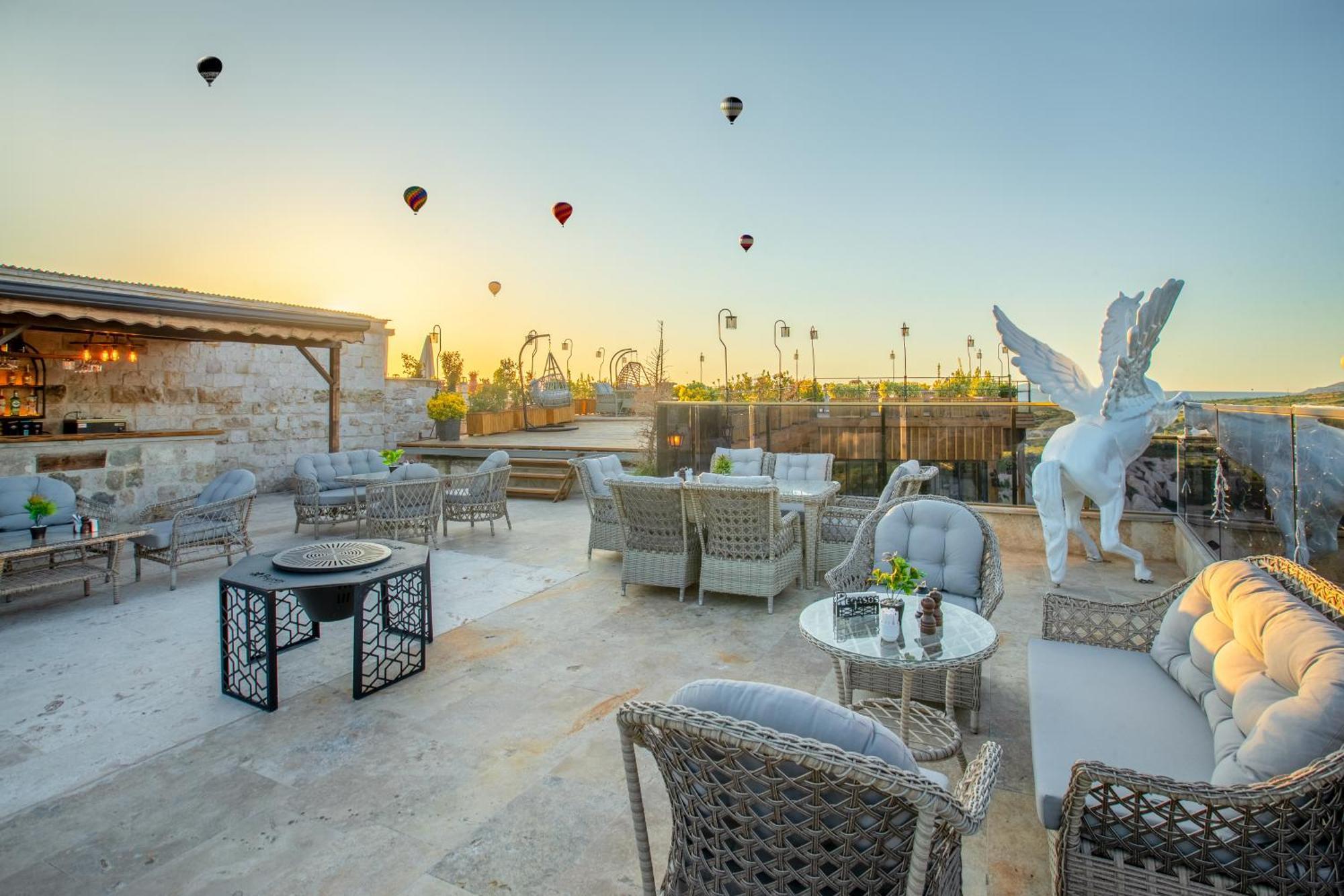 Cappadocia Pegasos Cave Suite Hotel Uchisar Exterior photo